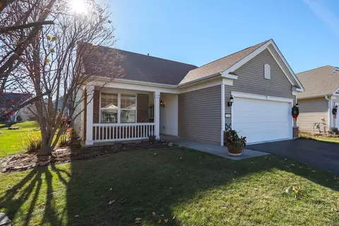 13283 Bluebird Ln, Huntley, IL 60142
