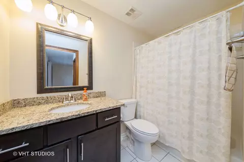 1201 Pinetree Ln, Bartlett, IL 60103 photo 13