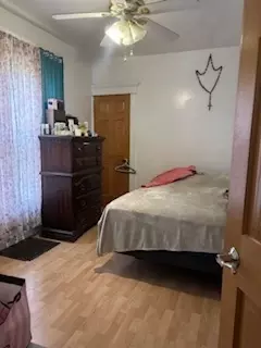 438 Spring St, Aurora, IL 60505 photo 17