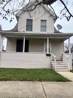 438 Spring St, Aurora, IL 60505
