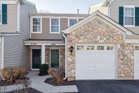 4140 Oak Tree Ln, Plainfield, IL 60586