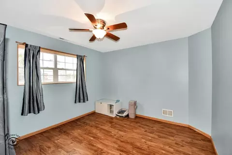 Bedroom - 1420 Fox Hound Trl, Beecher, IL 60401 photo 5 of 6