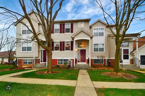 1420 Fox Hound Trl, Beecher, IL 60401