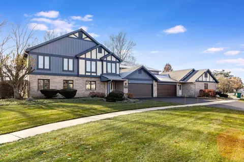 2752 Harbor Dr #2752, Joliet, IL 60431