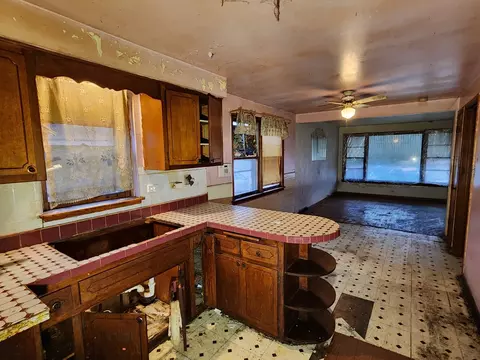 9931 S Emerald Ave, Chicago, IL 60628 photo 12