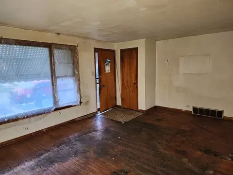 9931 S Emerald Ave, Chicago, IL 60628 photo 9