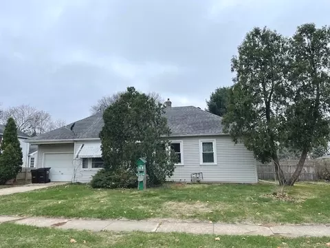 6311 Main St, Union, IL 60180