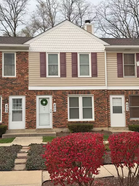 407 Kensington Ct, Naperville, IL 60563
