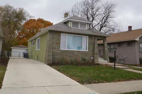 1624 S 18th Ave, Maywood, IL 60153