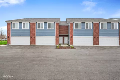 1039 Gillespie Ln, Yorkville, IL 60560
