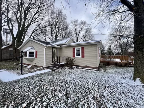 201 N Chicago St, Sidell, IL 61876