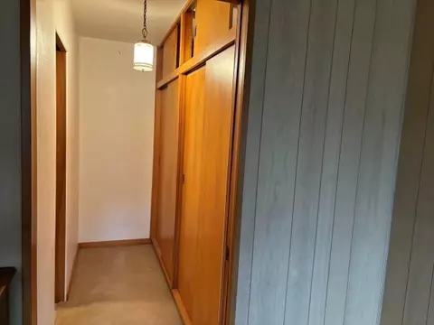 Entry Way - 420 E 422 E Iroquois St, Sheldon, IL 60966 photo 1 of 1