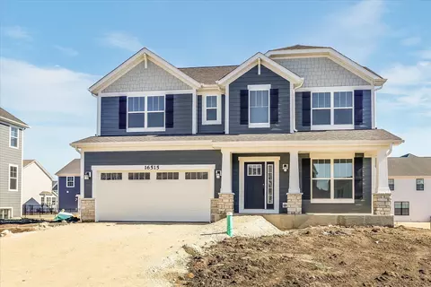 16515 S Silo Bend Dr, Lockport, IL 60441