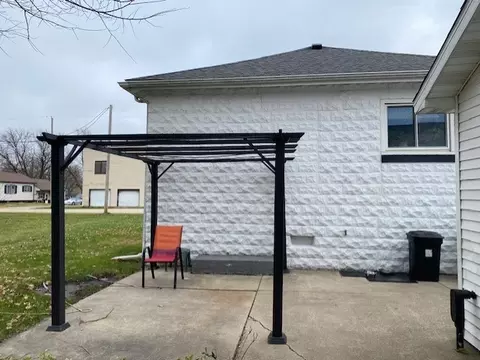 303 Oak St, Cedar Point, IL 61316 photo 9