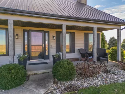 907 E Ziebarth Rd, Normal, IL 61761 photo 7
