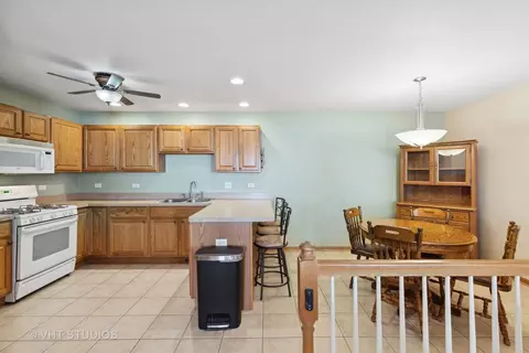 1364 Trailside Dr, Beecher, IL 60401 photo 7