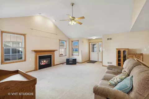 1364 Trailside Dr, Beecher, IL 60401 photo 5