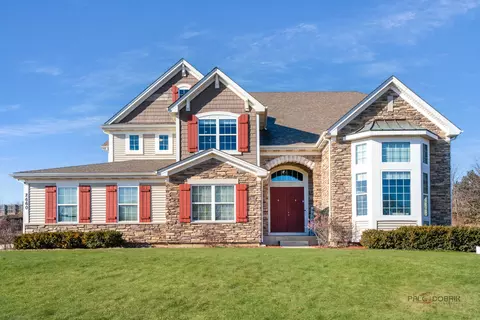 2660 Hastings Ct, Gurnee, IL 60031