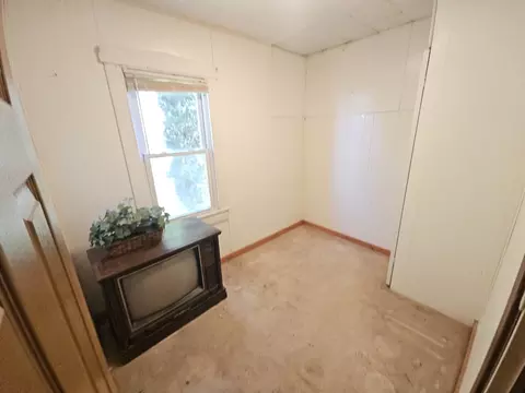 228 E 2nd St, East Dundee, IL 60118 photo 15