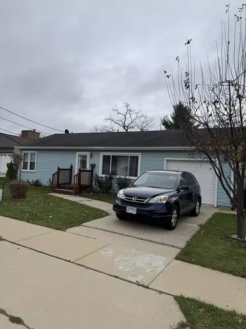 316 W Avenue H Ave, Rochelle, IL 61068