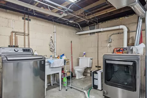 Other - 635 N Harrison Ave, Aurora, IL 60506 photo 9 of 10