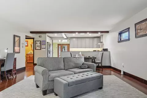 Living - 635 N Harrison Ave, Aurora, IL 60506 photo 2 of 4