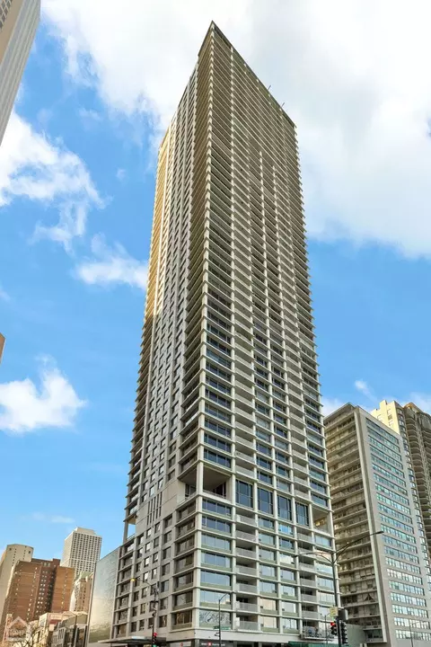1000 N Lake Shore Plz #25B, Chicago, IL 60611