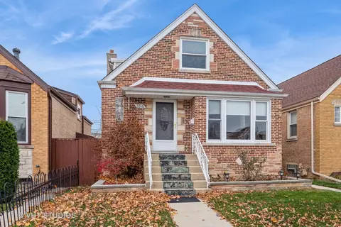 3316 N Nottingham Ave, Chicago, IL 60634