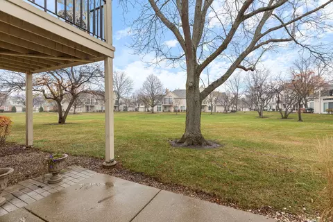 449 Cromwell Cir #4, Bartlett, IL 60103 photo 22