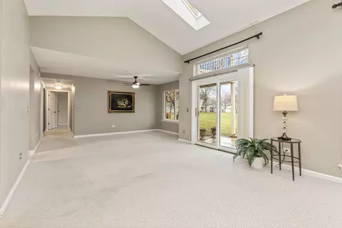449 Cromwell Cir #4, Bartlett, IL 60103 photo 13