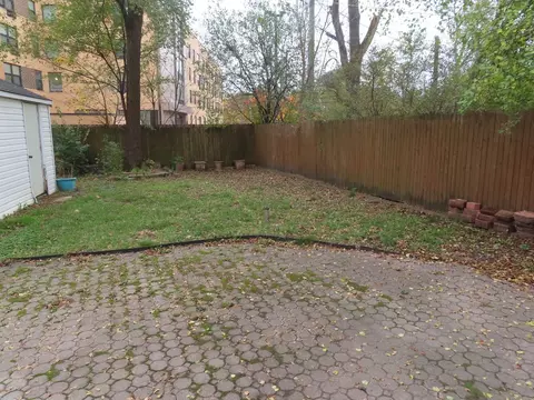 2259 E 98th St, Chicago, IL 60617 photo 24