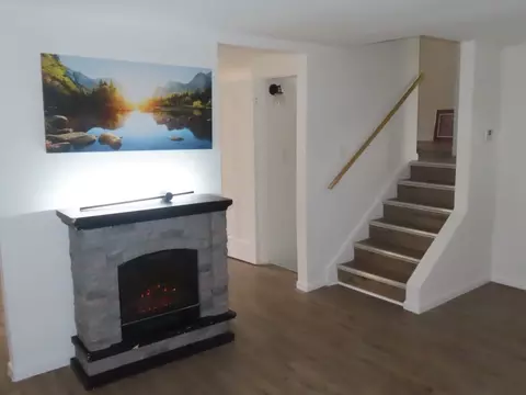 2259 E 98th St, Chicago, IL 60617 photo 3