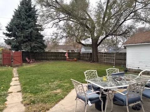 721 E Douglas St, Morris, IL 60450 photo 4