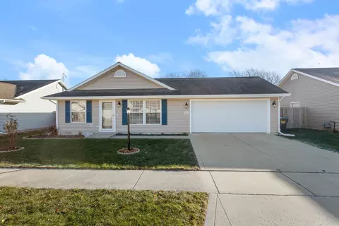804 S Sunny Ln, Urbana, IL 61802