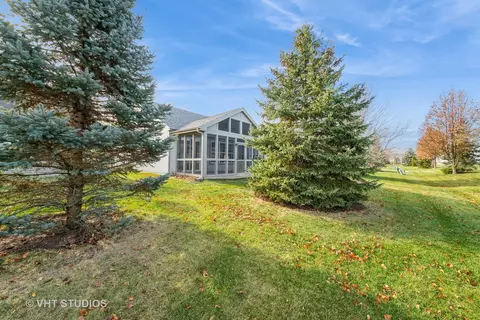 2777 Cascade Falls Cir, Elgin, IL 60124 photo 30