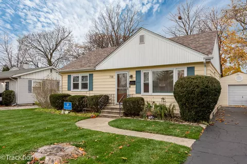738 Janice St, Lockport, IL 60441