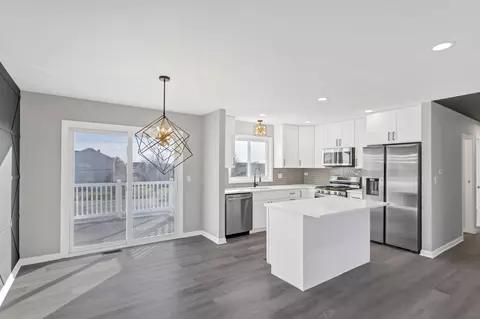 391 Nantucket Ct, Bartlett, IL 60103 photo 4