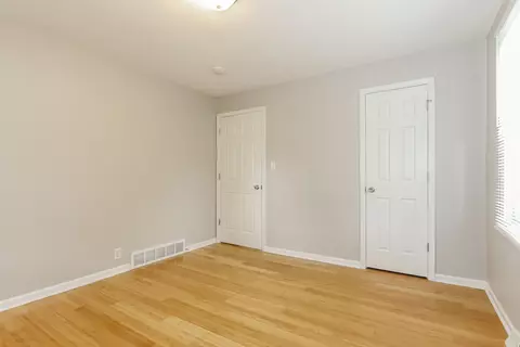 Bedroom - 1171 Lawrence Ave, Elgin, IL 60123 photo 6 of 6