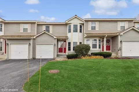 34414 N Bridle Ln, Gurnee, IL 60031