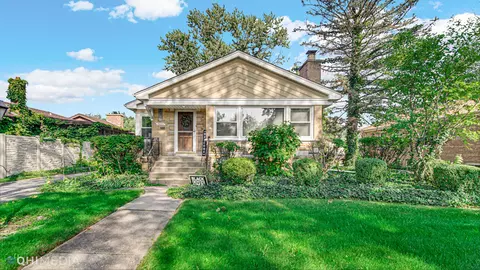 18427 Marshfield Ave, Homewood, IL 60430