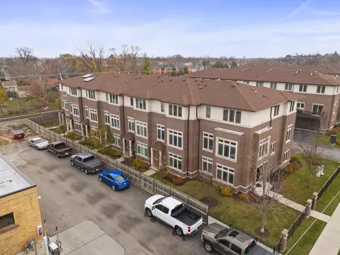 View/Area - 33 Forest Ave, River Forest, IL 60305 photo 9 of 9