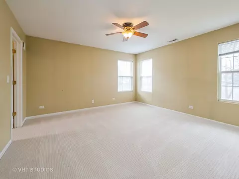 2621 Pond View Dr, Algonquin, IL 60102 photo 6
