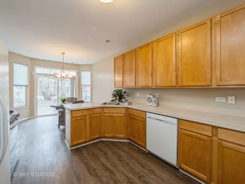 2621 Pond View Dr, Algonquin, IL 60102 photo 15