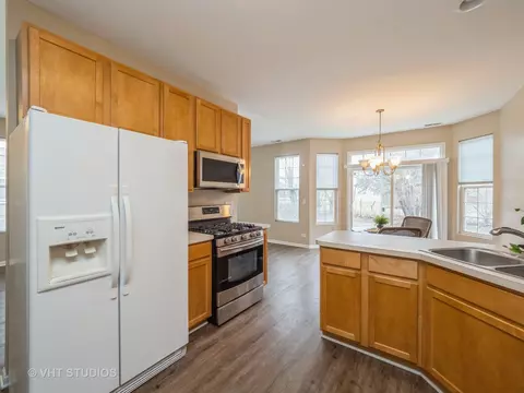 2621 Pond View Dr, Algonquin, IL 60102 photo 14