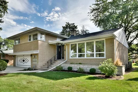 3017 Buckingham Ave, Westchester, IL 60154