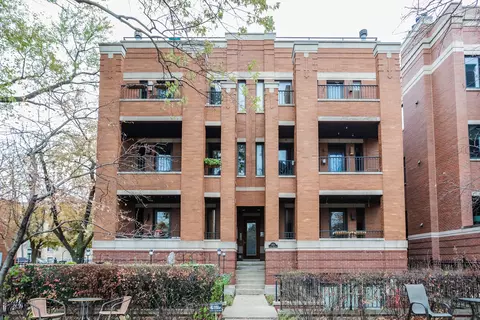 2554 W Logan Blvd #101, Chicago, IL 60647