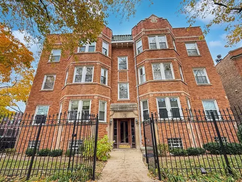 5027 N Hermitage Ave #2N, Chicago, IL 60640