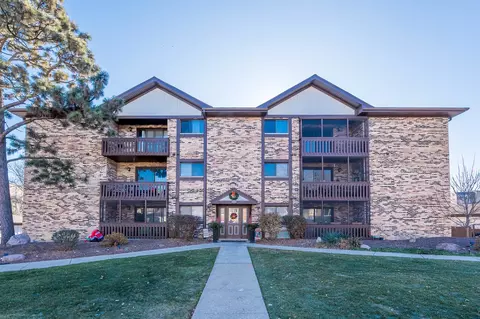 5965 Lakeside Pl #304-C, Tinley Park, IL 60477