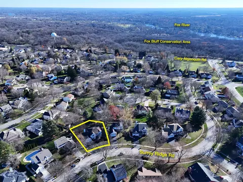 View/Area - 565 Surrey Ridge Dr, Cary, IL 60013 photo 2 of 3