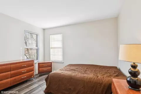 Bedroom - 565 Surrey Ridge Dr, Cary, IL 60013 photo 4 of 4